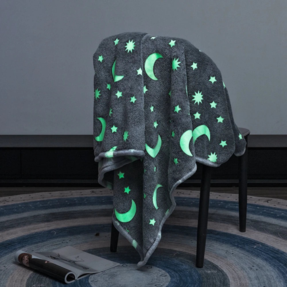 Inyahome Glow in The Dark Throw Blanket Super Soft Fuzzy Fluffy Plush Fleece Decorated with Stars and Moon of Healing Best Gift