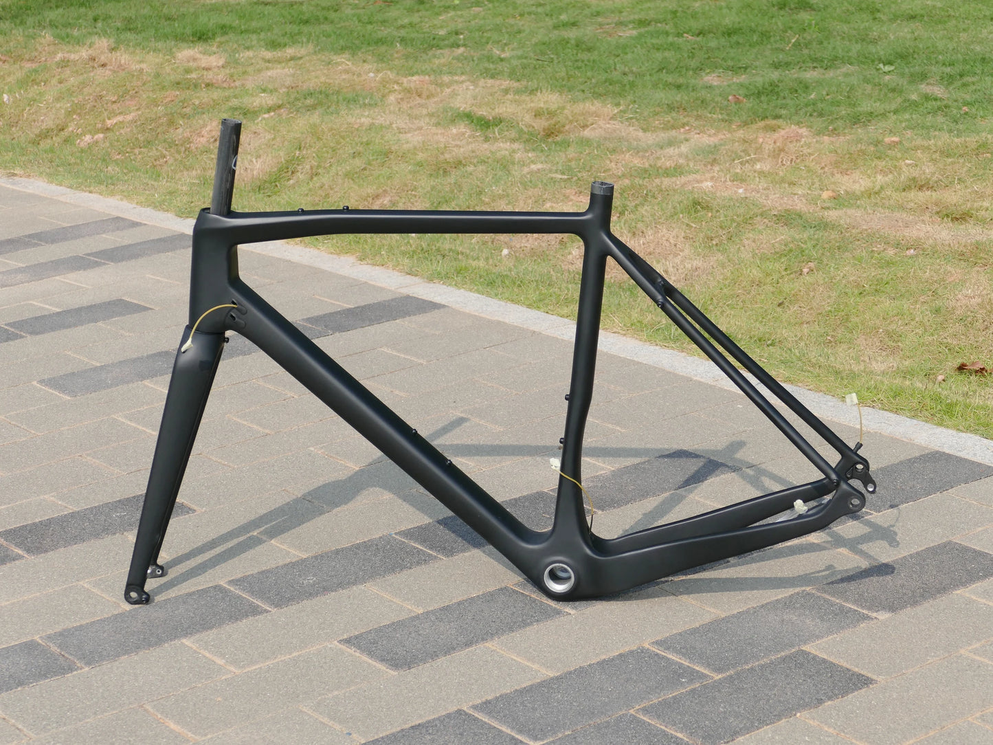 AA -  Full Carbon UD Matt Gravel Bike Disc Thru Axle Gravel Bicycle Frame + Fork  + 2 * Axles + Headset +  Seat Clamp + Hanger