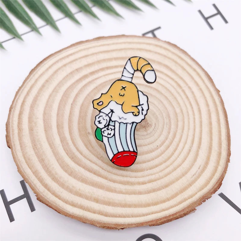 Cartoon Christmas Gift Tree Car Cup Sock Coffee Enamel Brooch Alloy Badge Denim Clothes Backpack Pin Cute Sweet Woman Jewelry