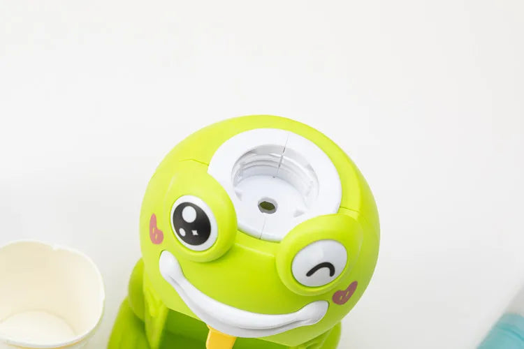 Mini Water Dispenser Beverage Frog Piggy Play House Dispenser Toy Mini Water Dispenser Cartoon Dormitory Toys