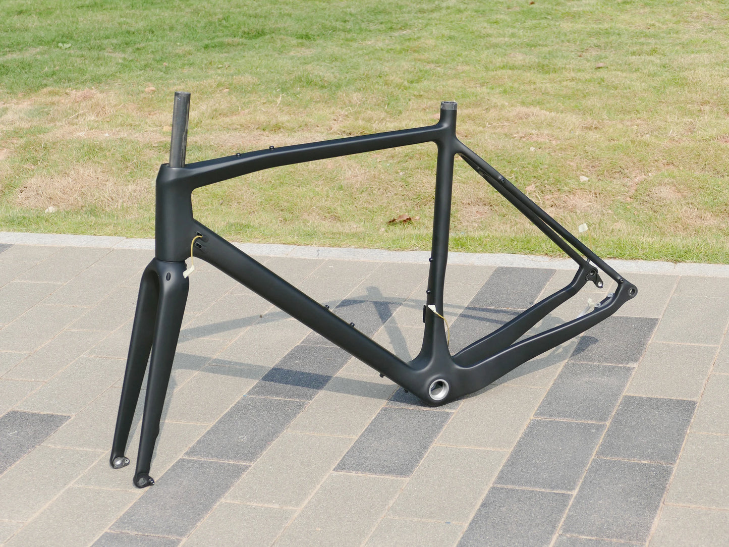 AA -  Full Carbon UD Matt Gravel Bike Disc Thru Axle Gravel Bicycle Frame + Fork  + 2 * Axles + Headset +  Seat Clamp + Hanger