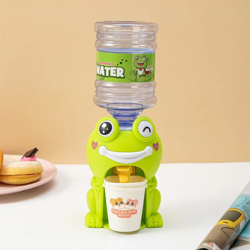 Mini Water Dispenser Beverage Frog Piggy Play House Dispenser Toy Mini Water Dispenser Cartoon Dormitory Toys