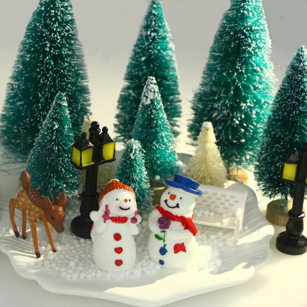 5Pcs 4.5cm to 13.5cm Mini Artificial Christmas Tree Sisal Silk Cedar Sisal Snow Trees Wooden Base Party Home Table Top Craft Dec