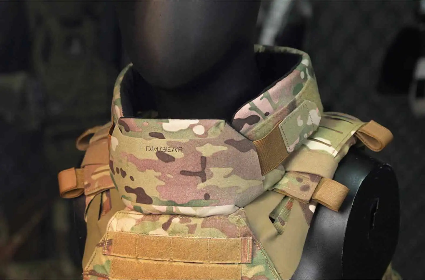 DMGear Tactical Vest Neck Guard Collar Protector Hunting Gear Tactical Airsoft Equipment Hunting Accessory for Jpc Avs Fcsk Cpc