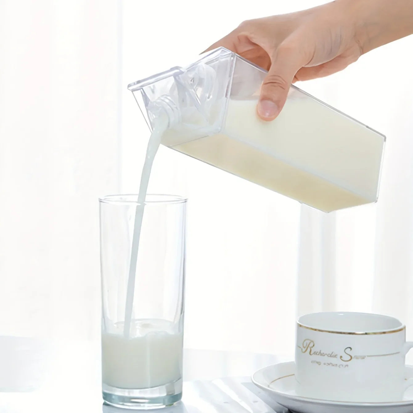 1pc/2pcs Square Milk Storage Bottles - Unique Carton Design, Transparent, Portable, 500ML Capacity, with Measurements