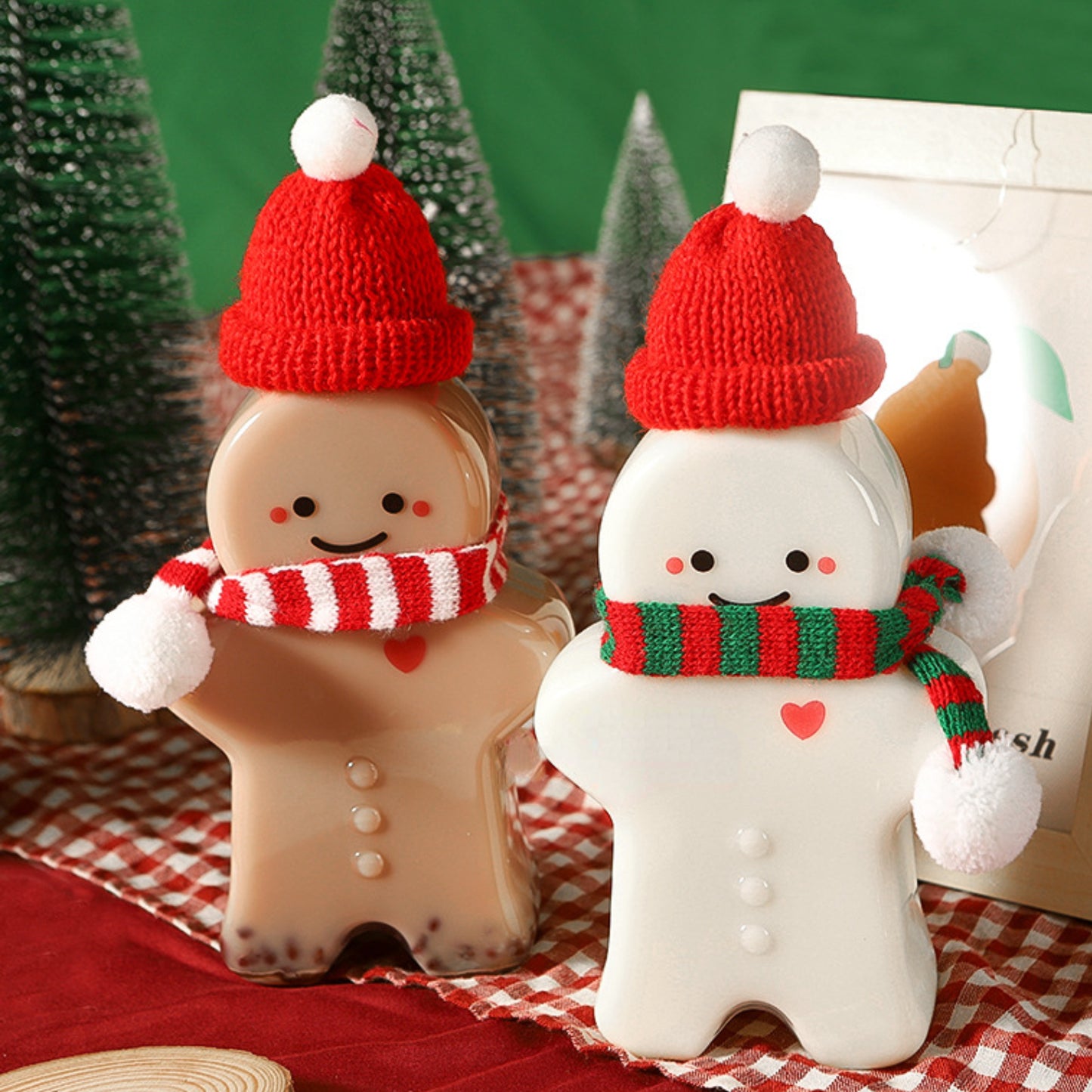 10PCS Christmas Bottles Gingerbread Man Drinking Cup Shaker for Milk Juice Bottles Xmas Candy Cookie Jars Gifts Wrapping Bottles