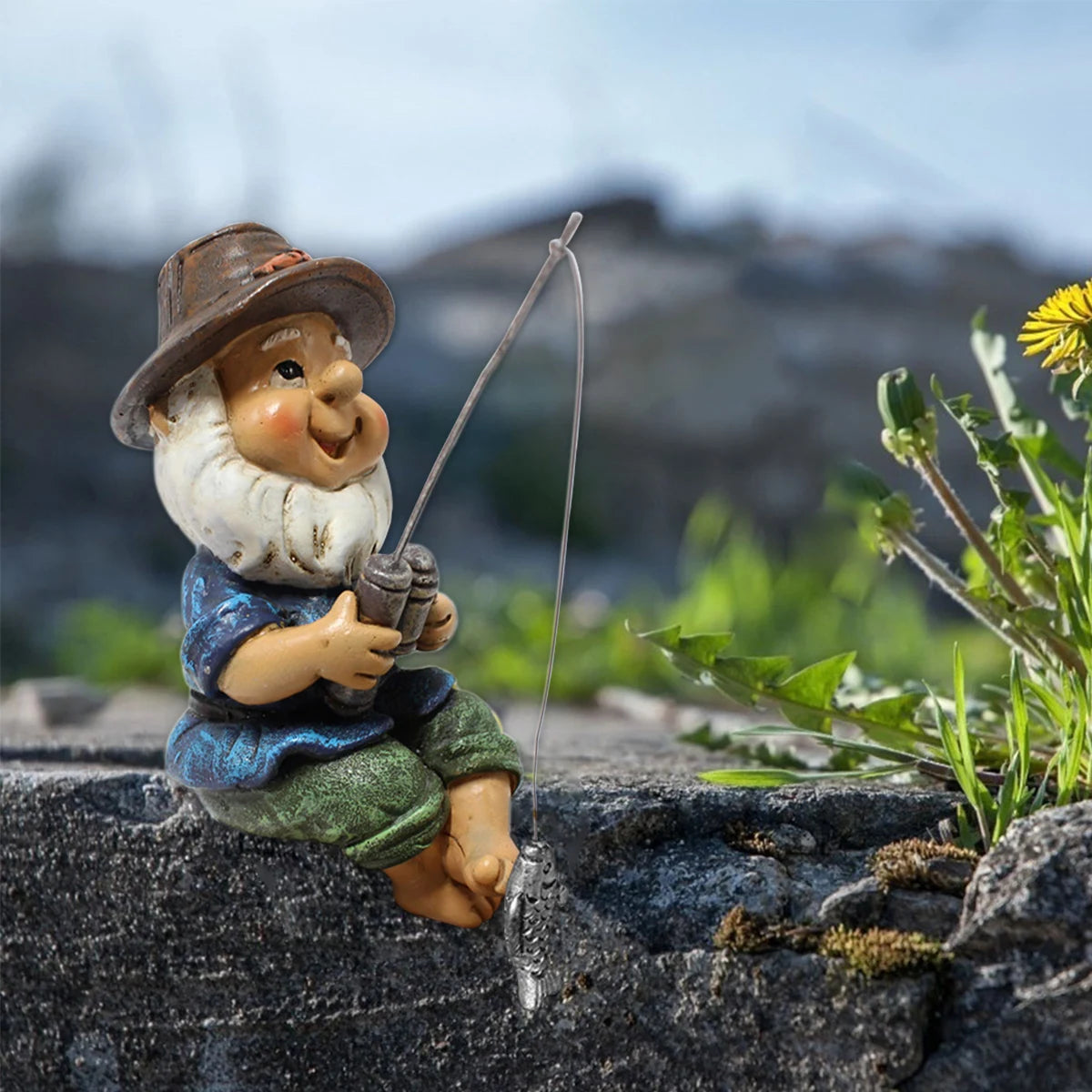 Mini Fishing Gnome Statue Resin Dwarf Outdoor Statue Lawn Patio Balcony Garden Decoration Desktop Decorations Accessories