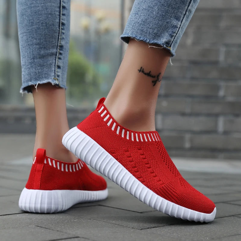 Women Sneakers Mesh Breathable Casual Tennis Shoes for Women Outdoor Walking Shoes Slip on Comfortable Lightweight Running Shoes