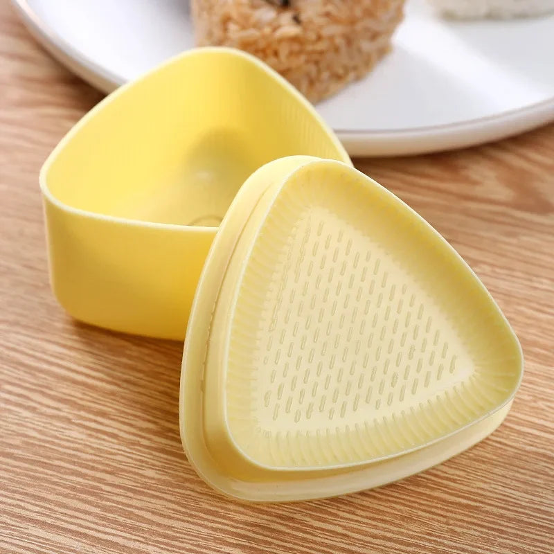 1/2Pcs Triangular Plastic Sushi Mold Onigiri Rice Ball Food Press Maker Japanese Bento Baby Rice Ball Molds Kitchen Accessories