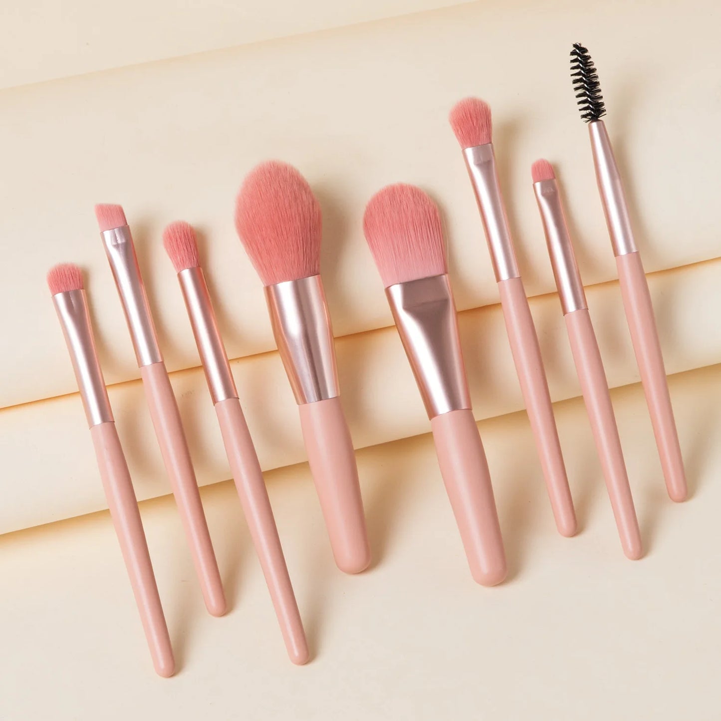 8Pcs Makeup Brush Set Makeup Concealer Brush Blush Loose Powder Brush Eye Shadow Highlighter Foundation Brush Beauty Tools