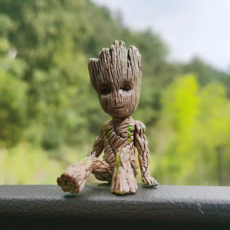 6Cm Groot Guardians of The Galaxy Tree Man Hreos Anime Mini Decorate Toys Action Figure Sitting Groot Kids Model Toys Gifts