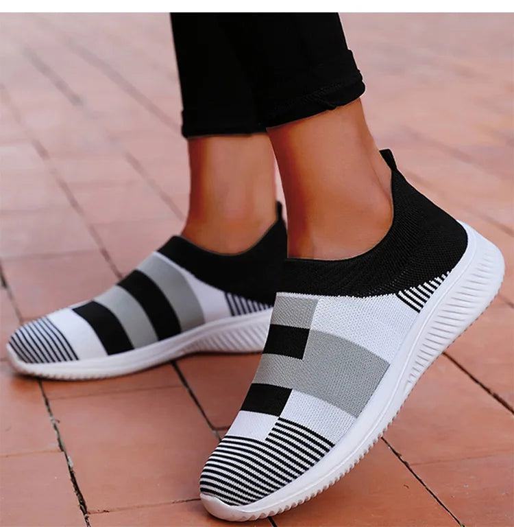 Women Shoes Mix Color Summer Shoes Casual Sneakers Women Elastic Breathe Sport Sneaker Female Flat Shoes Sports Tennis For Lady