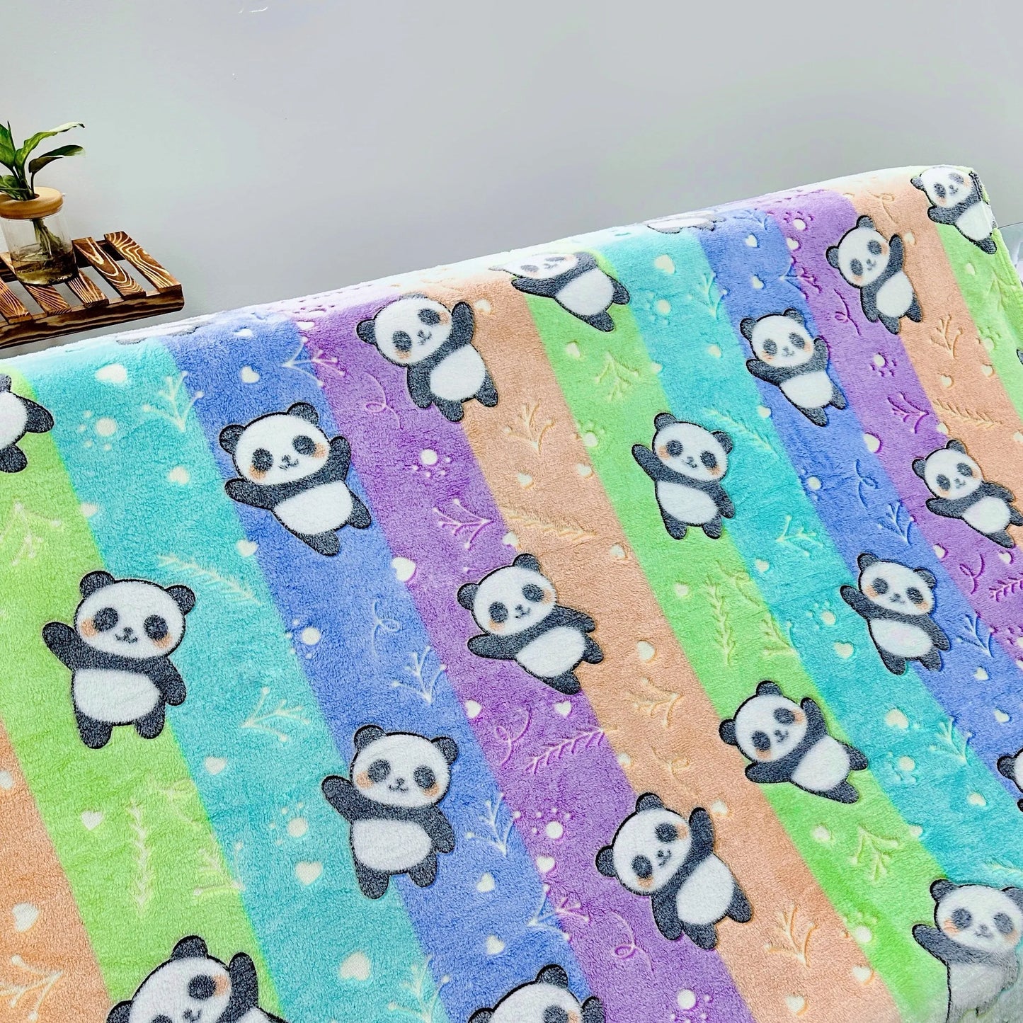 1pc Soft and Luminous Panda Flannel Throw Blanket for Bed, Sofa, and Travel - Perfect Gift for Kids and Adults