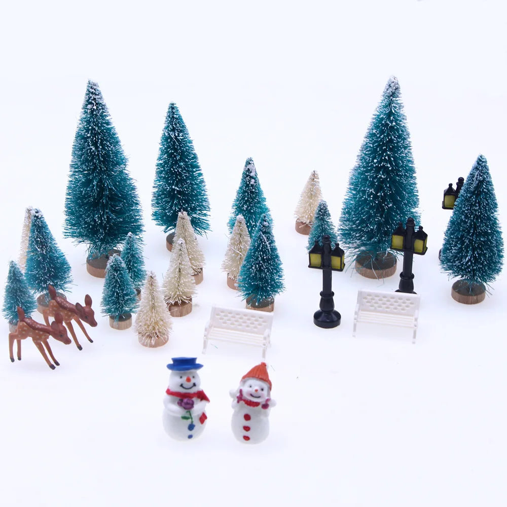 5Pcs 4.5cm to 13.5cm Mini Artificial Christmas Tree Sisal Silk Cedar Sisal Snow Trees Wooden Base Party Home Table Top Craft Dec