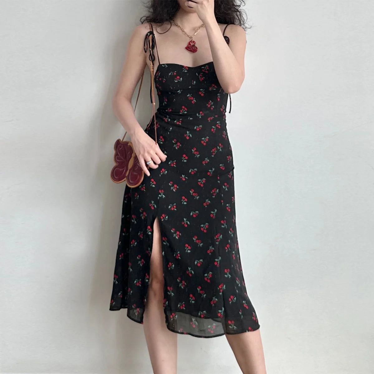 TVVOVVIN European and American Slim Fit Shoulder Lace Up Side Split Cherry Print Strap Dress Women's Sexy Holiday Dress 73Y2