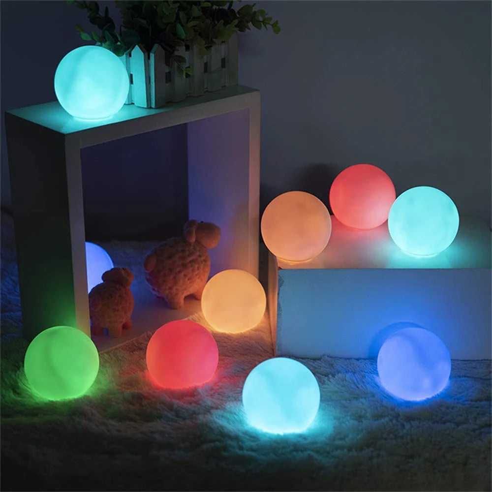 1pc Solar Floating Ball Pool Light 14 Inch Inflatable Hangable Waterproof Color Change Led Globe Pool Party Light Solar Lamp