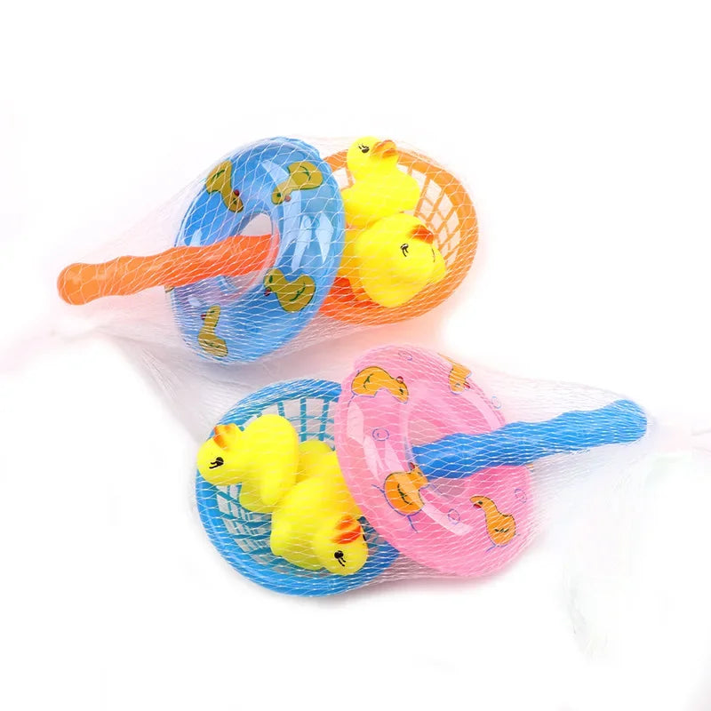 5Pcs/set Kids Floating Bath Toys Mini Swimming Rings Rubber Yellow Ducks Fishing Net Washing Swimming Toys Water Fun pool toys