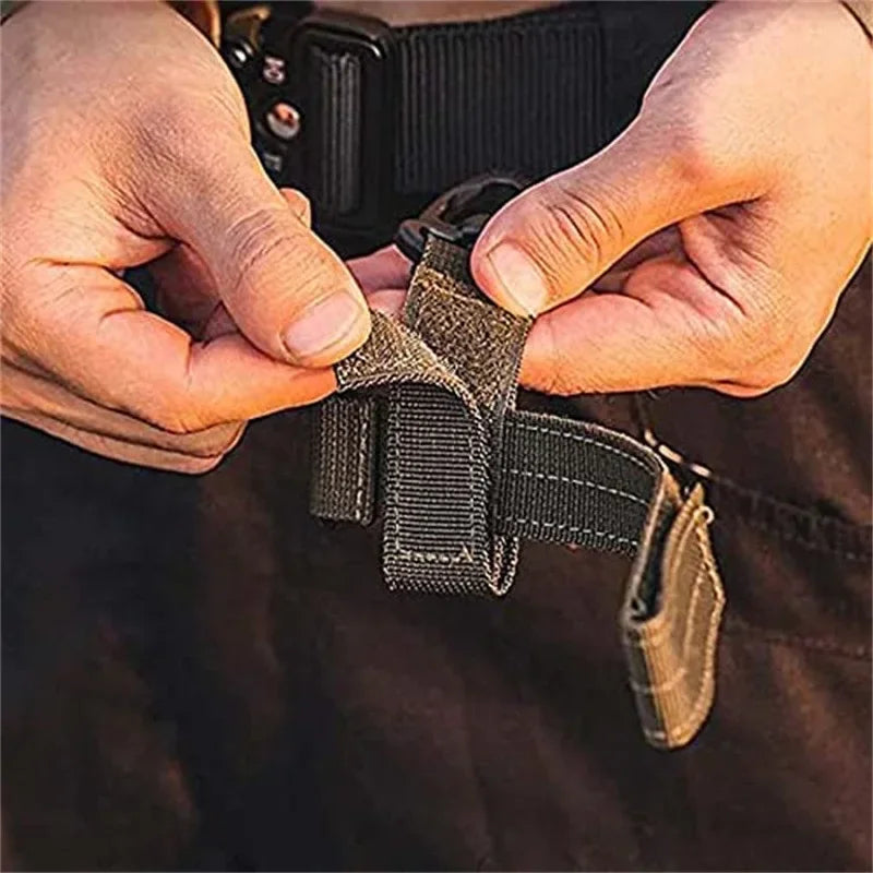 Glove Buckle Nylon Webbing Outdoor Tactical Gloves for Military Enthusiasts Climbing Rope Triangle Storage Buckle Battle Belt