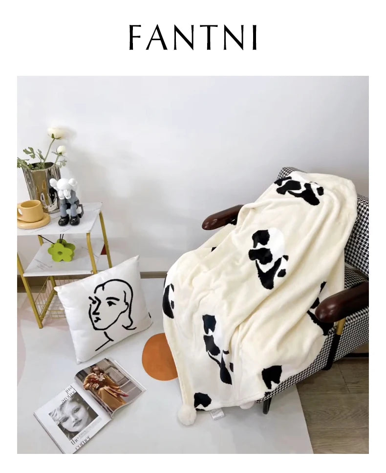 White Panda Pie Air Conditioning Blanket Panda Office Nap Flannel Sofa Dormitory Blanket