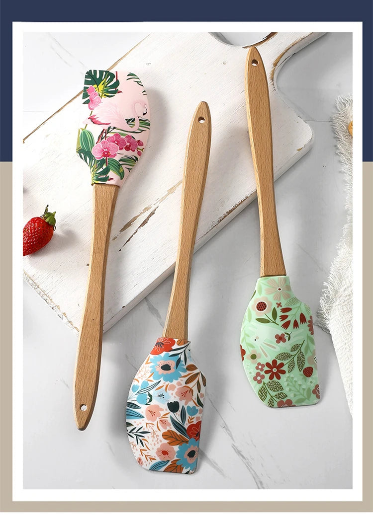 Printed Pattern Cake Scraper Silicone Cream Pastry Spatula Wooden Handle Butter Spreader Kitchen Batter Pies Baking Blender