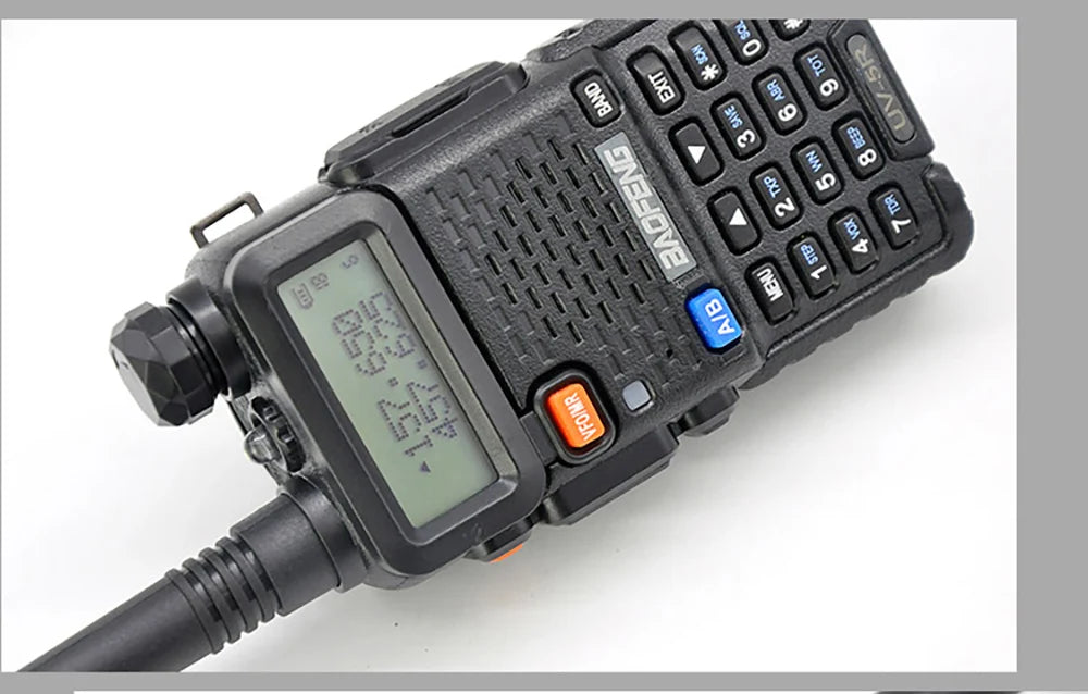 BaoFeng UV-5R Walkie Talkie 5W/8W Two Way Radio Commutator VHF/UHF 136-174MHz & 400-520MHz Station Receiver Ham Wireless Set