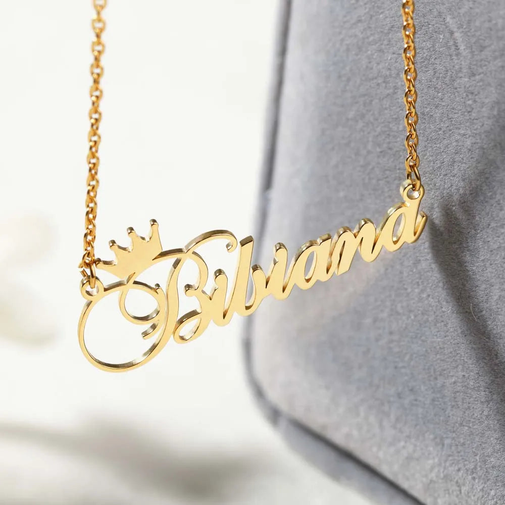 Personalized Crown Name Necklace Custom Queen Princess Crown Charm Necklace Jewelry Gifts For Mom Wife Daughter Girlfriend