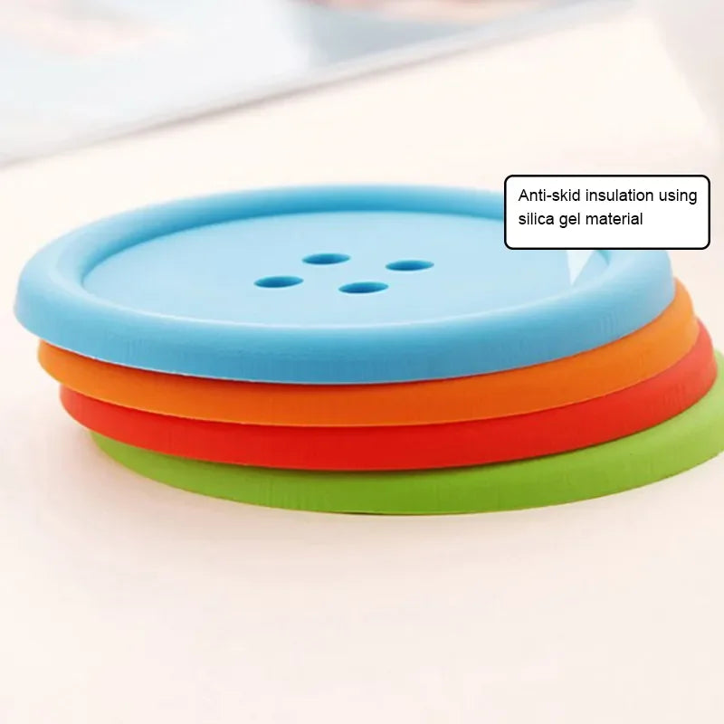 1PC Creative Home Heat-resistant Round Water Coaster Non-slip Insulation Pad Silicone Table Mat Simple Button Coaster Kitchen