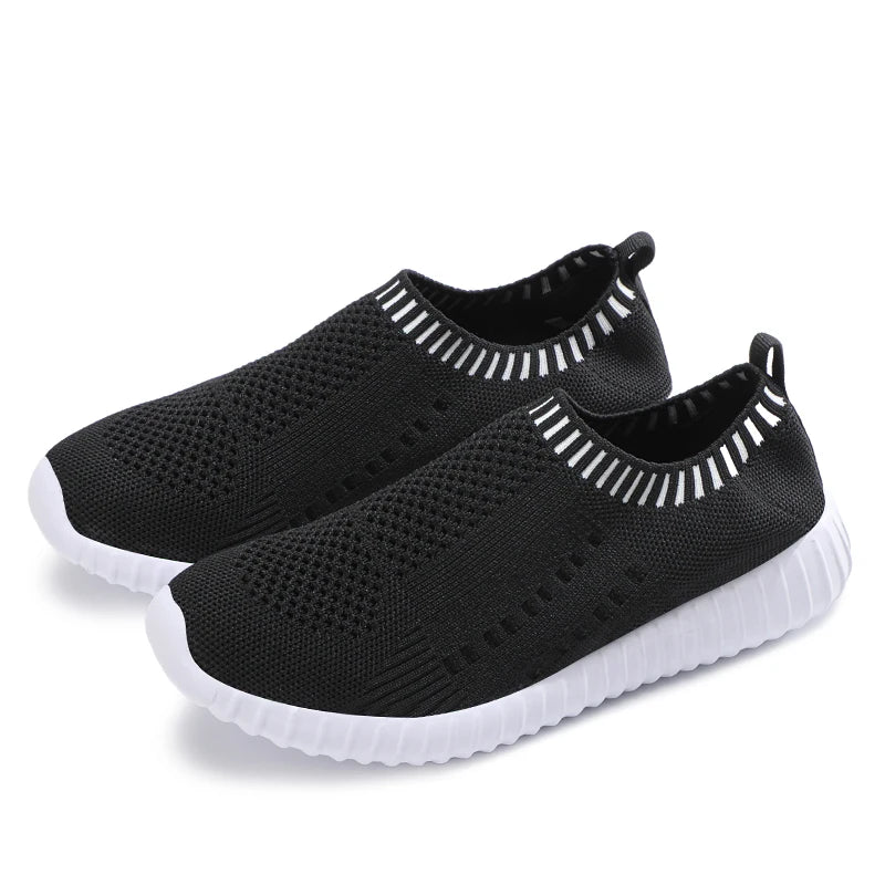 Women Sneakers Mesh Breathable Casual Tennis Shoes for Women Outdoor Walking Shoes Slip on Comfortable Lightweight Running Shoes