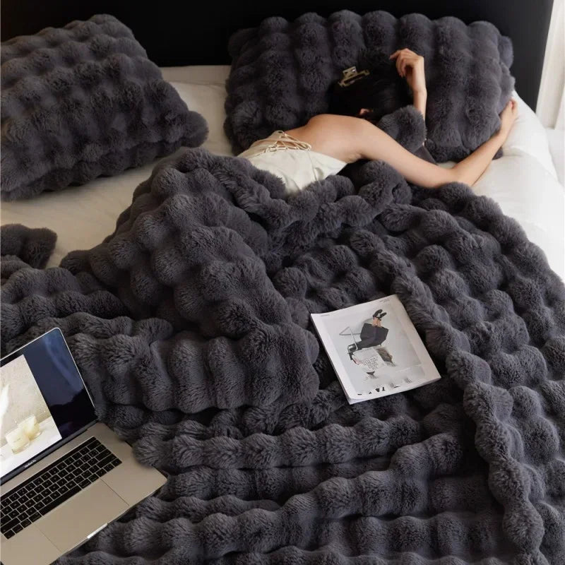 Winter Luxury Imitation Fur Plush Blanket Warm Super Soft Blankets Bed Sofa Cover Fluffy Throw Blanket Bedroom Couch Pillowcase