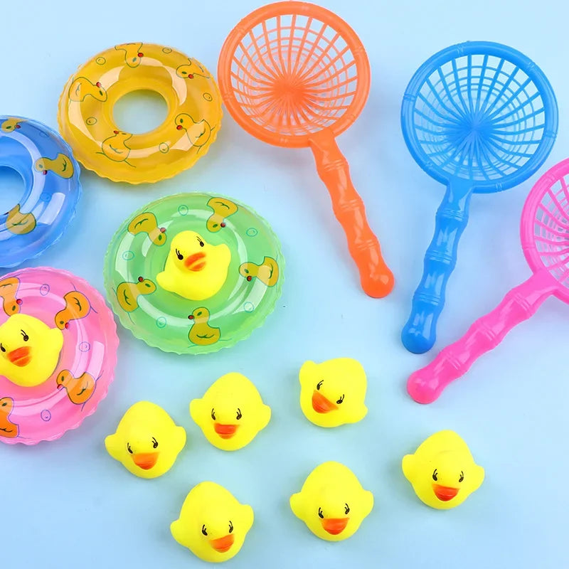 5Pcs/set Kids Floating Bath Toys Mini Swimming Rings Rubber Yellow Ducks Fishing Net Washing Swimming Toys Water Fun pool toys