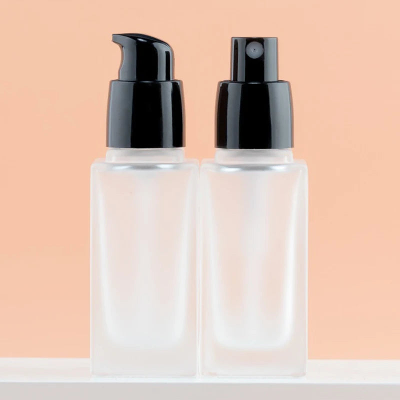 15/30ml Empty Pump Bottle Glass Liquid Foundation Container Makeup Transparent Square Refillable Bottle Portable Pump Bottle