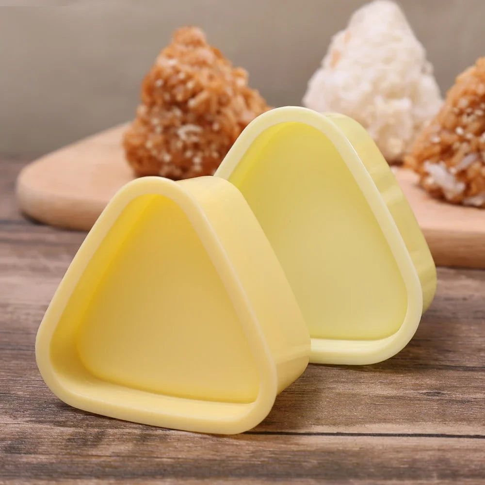 1/2Pcs Triangular Plastic Sushi Mold Onigiri Rice Ball Food Press Maker Japanese Bento Baby Rice Ball Molds Kitchen Accessories