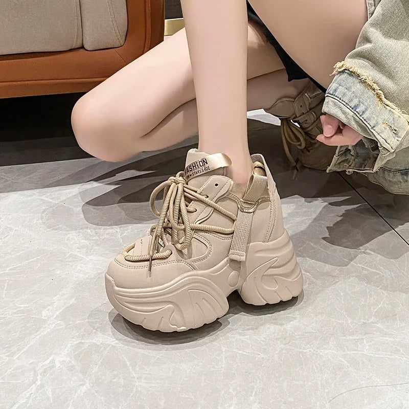 Women Walking Sneakers Autumn Lace-up High Platform Chunky Shoes Breathable Leather Shoes 10CM Winter Wedge Heels Casual Shoes